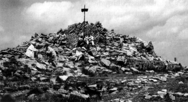 Trümmer des Schneebergturms 1992