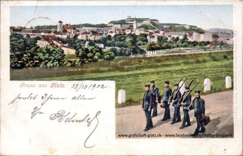 Stadtpanorama mit Soldaten