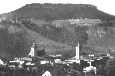 Ortsansicht mit der Heuscheuer